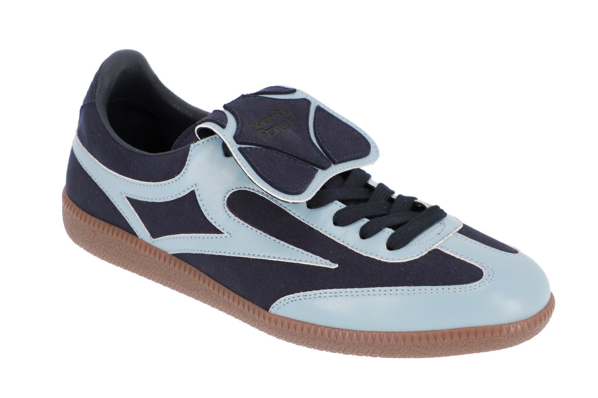 grauer Unisex Sneaker von twentyfourdegree – vegan, nachhaltig, aus Apfelleder mit Streetwear-Look, Made in Portugal